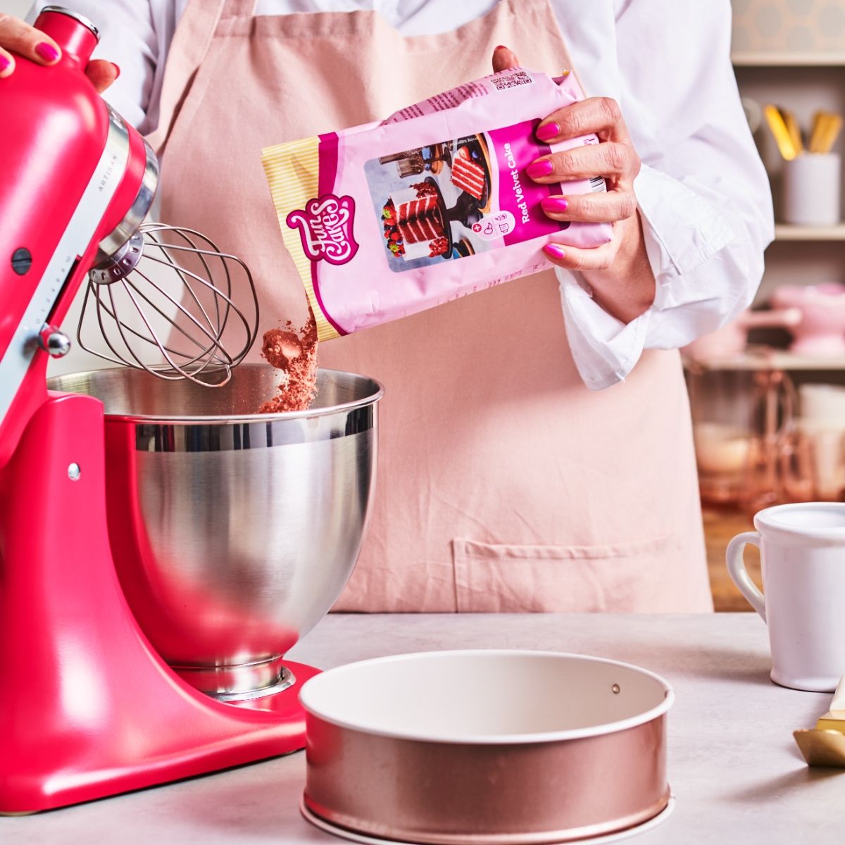 13979-F10835-funcakes-red_velvet_cake-samtrot-kuchen-backmischung-mix-03